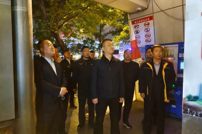 【高效公交】徐州公交以上率下忙“五一”，同心同向齊發力