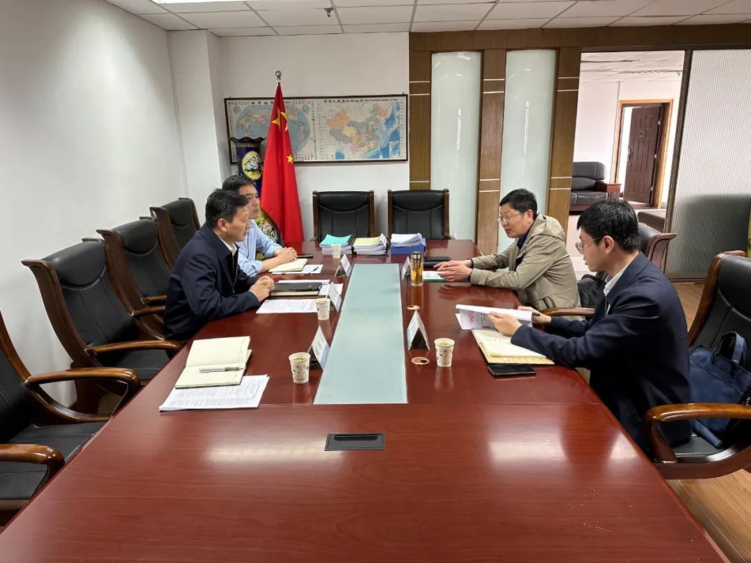 市交控集團紀委一行蒞臨公交調研指導工作